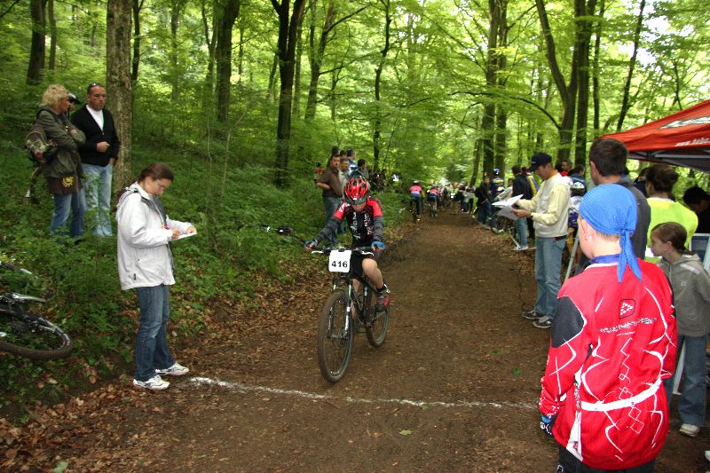 gal/Saison VTT 2008/Coupe_Lorraine_Jeunes_Algange_15_juin_2008/IMG_2019.JPG